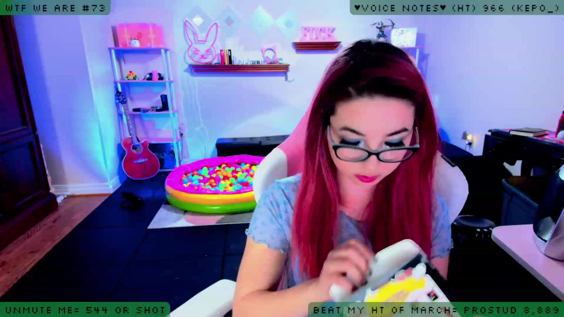 Gallery image thumbnail from JessWhitmore's myfreecams stream on, 03/21/2023, 04:29 image 3 of 20