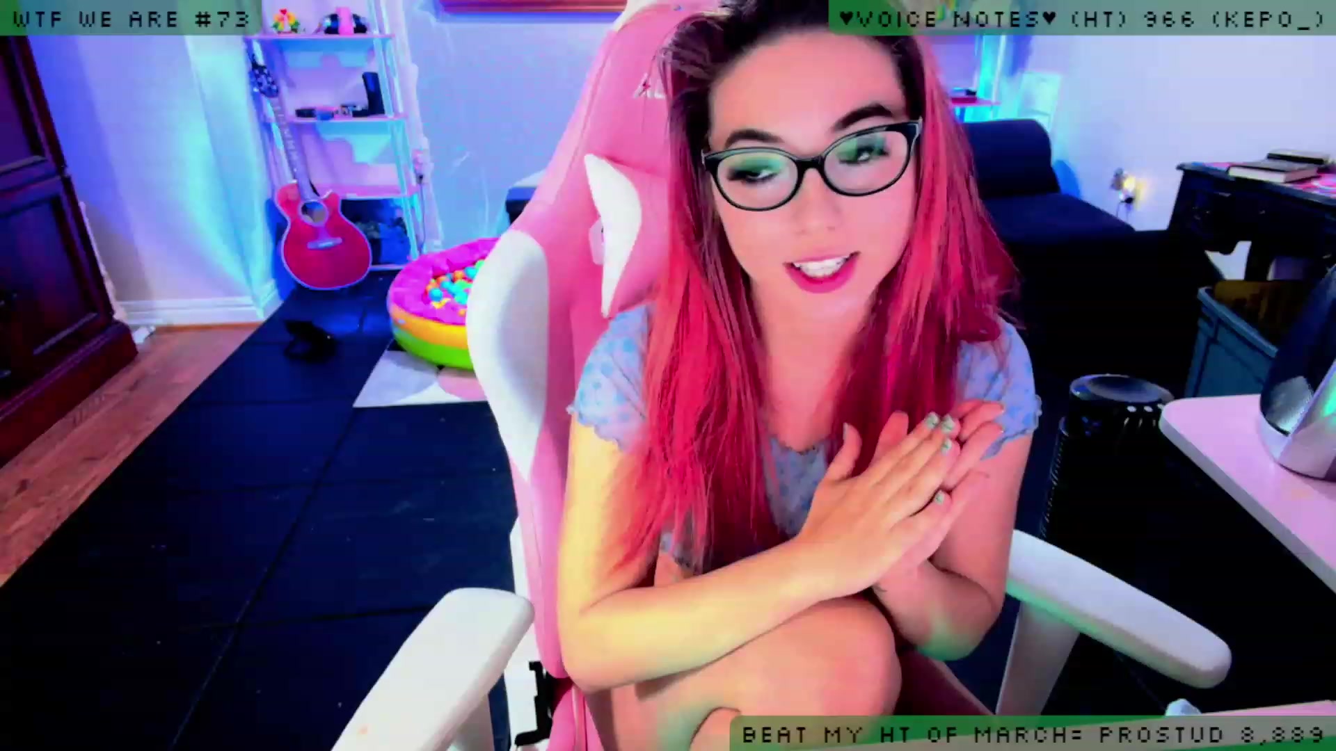 Gallery image thumbnail from JessWhitmore's myfreecams stream on, 03/21/2023, 04:29 image 14 of 20