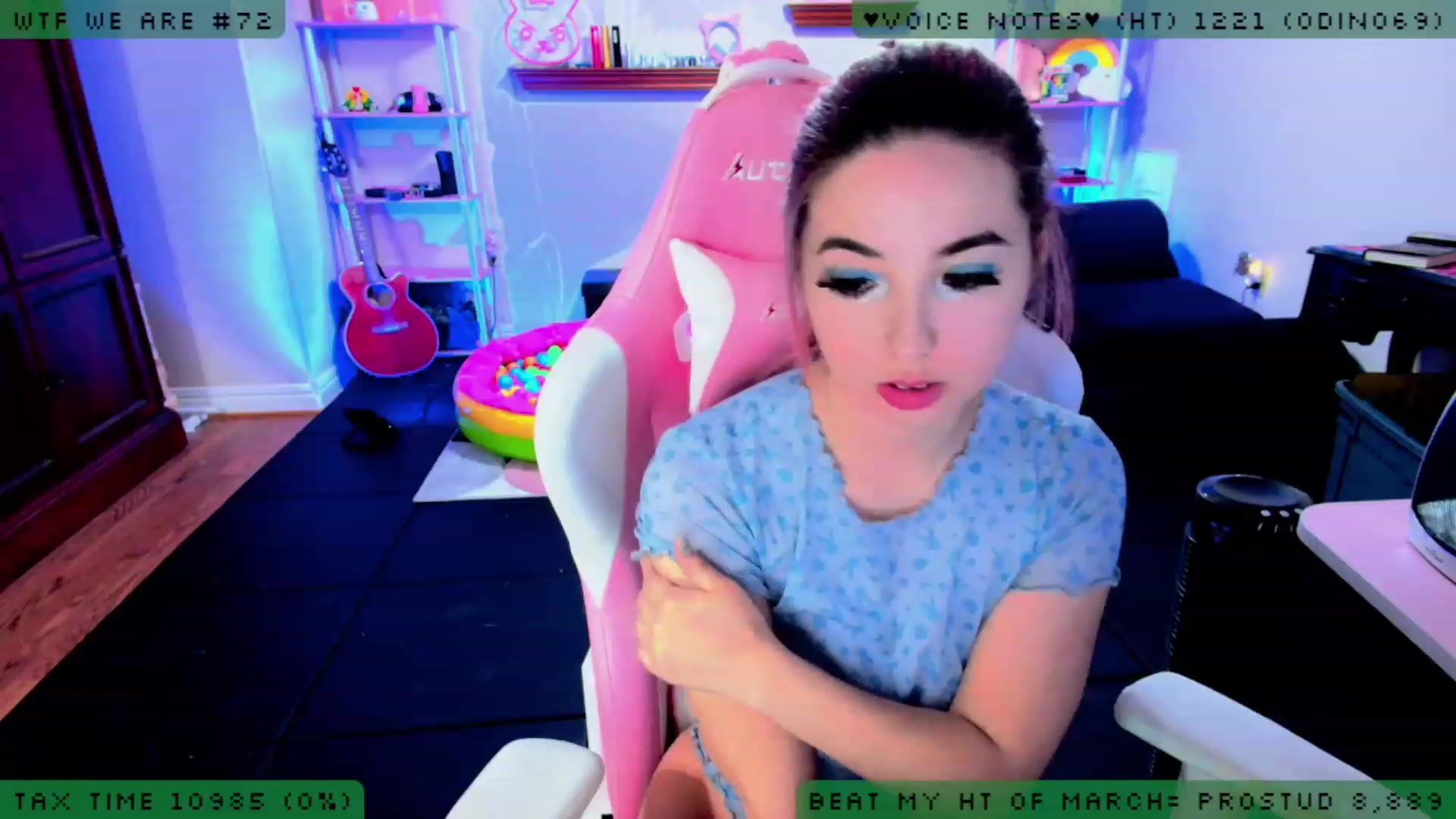 Gallery image thumbnail from JessWhitmore's myfreecams stream on, 03/21/2023, 06:23 image 8 of 20