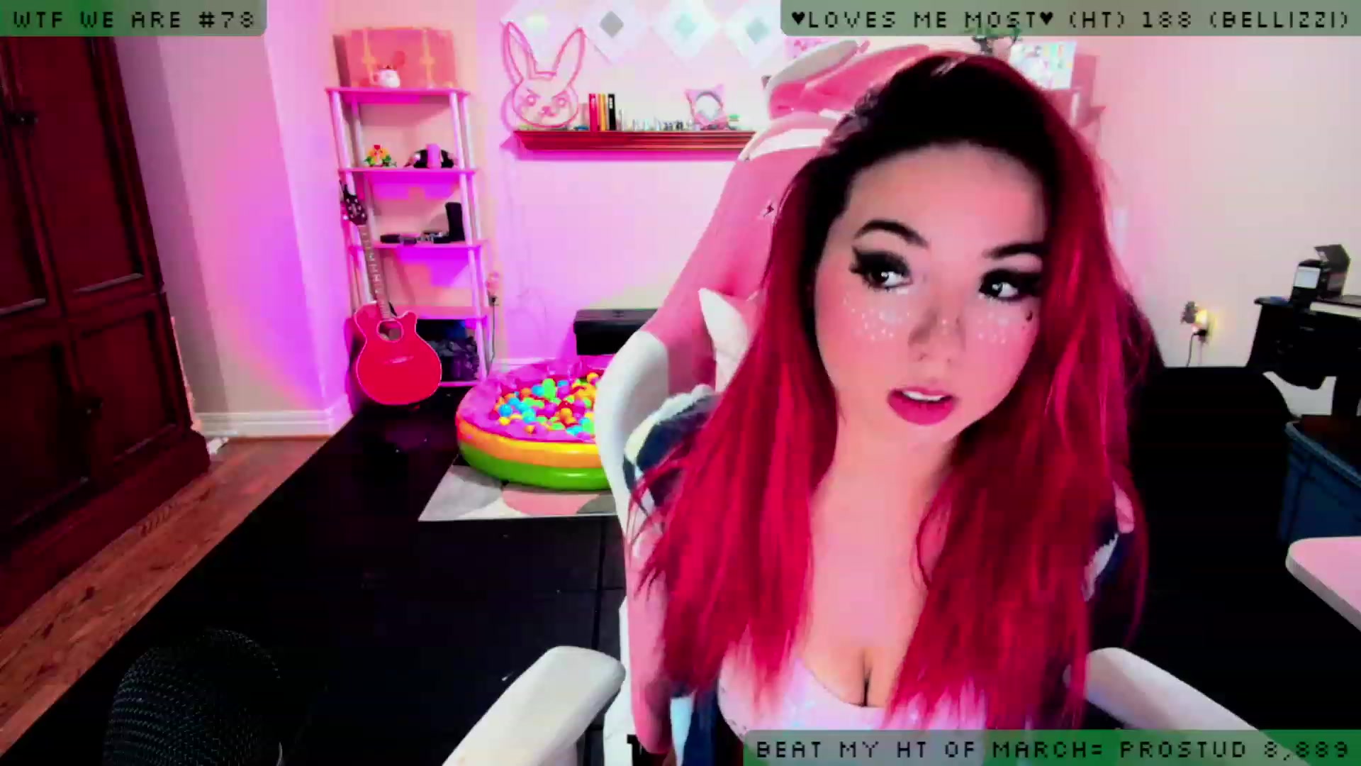 Gallery image thumbnail from JessWhitmore's myfreecams stream on, 03/29/2023, 05:21 image 3 of 20