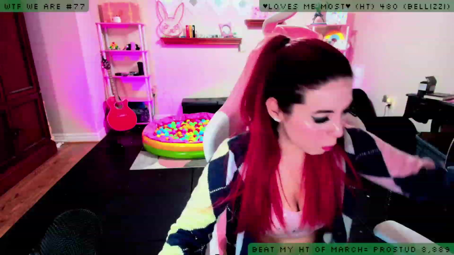 Gallery image thumbnail from JessWhitmore's myfreecams stream on, 03/29/2023, 05:21 image 6 of 20