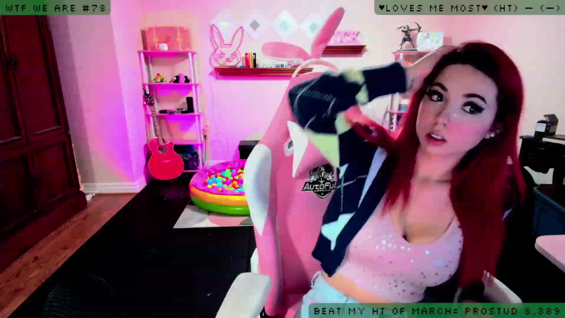 Gallery image thumbnail from JessWhitmore's myfreecams stream on, 03/29/2023, 05:21 image 1 of 20