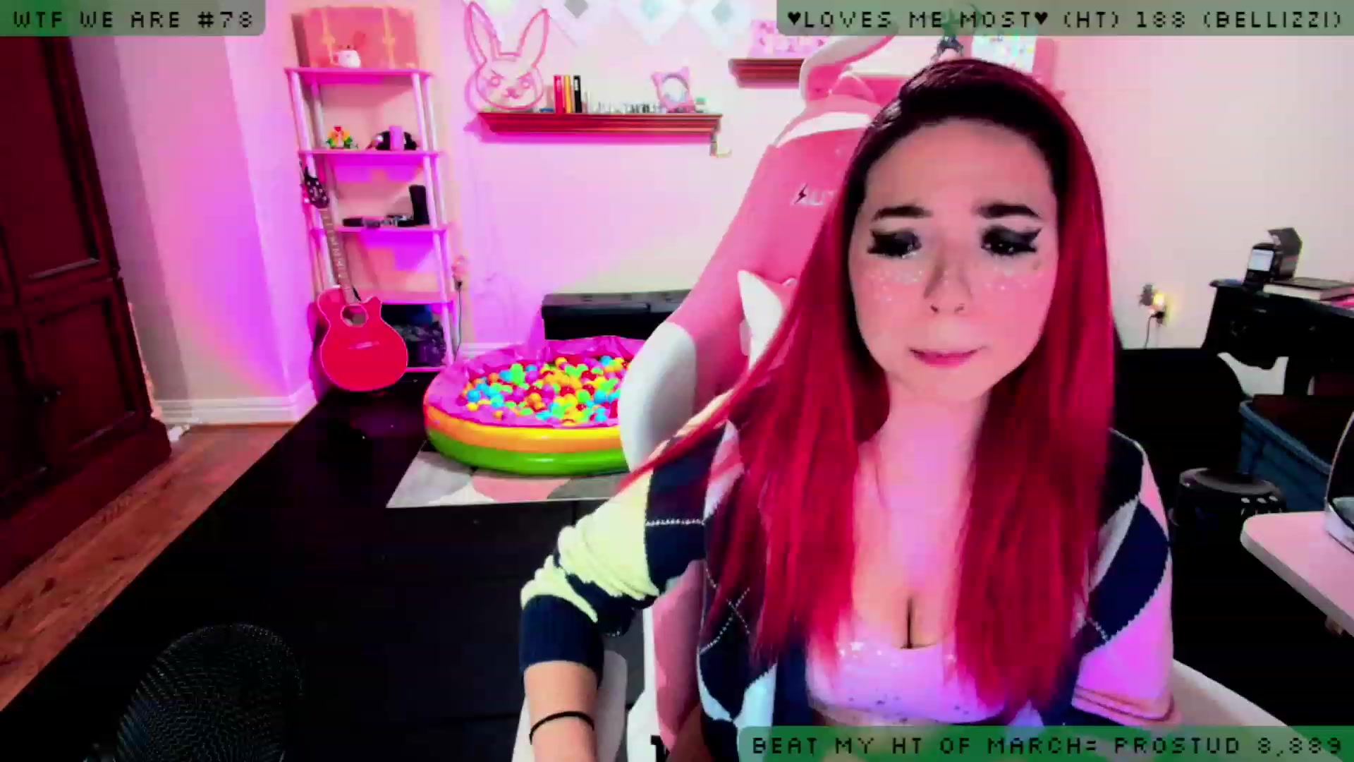 Gallery image thumbnail from JessWhitmore's myfreecams stream on, 03/29/2023, 05:21 image 5 of 20