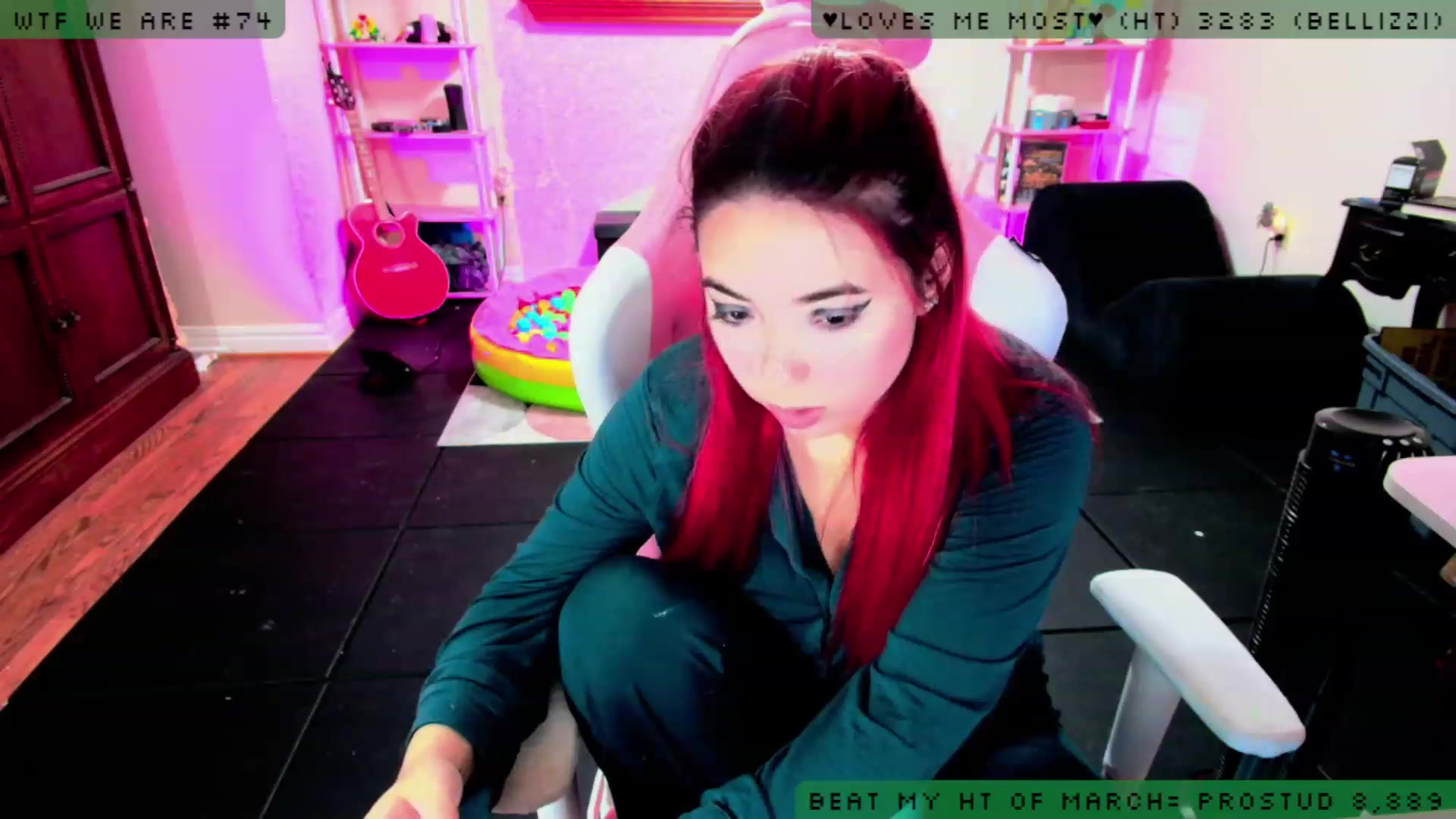 Gallery image thumbnail from JessWhitmore's myfreecams stream on, 03/29/2023, 06:20 image 19 of 20