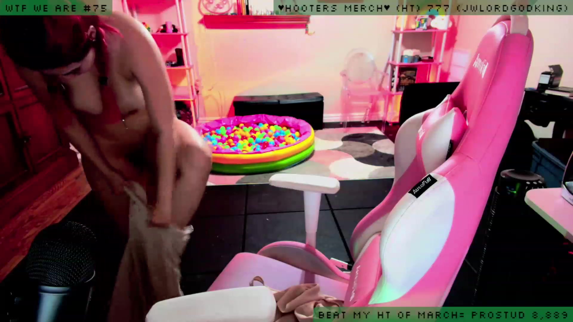 Gallery image thumbnail from JessWhitmore's myfreecams stream on, 03/30/2023, 05:04 image 20 of 20