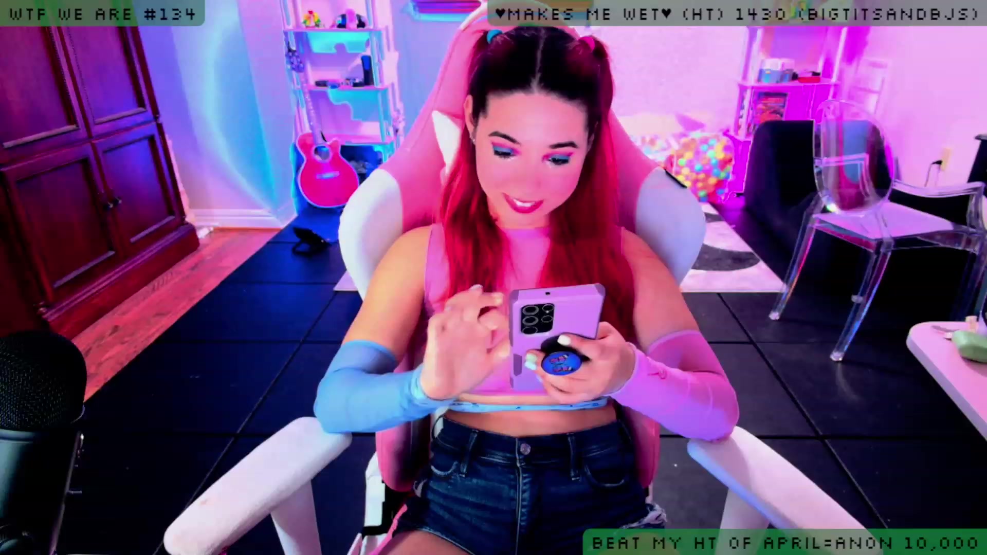 Gallery image thumbnail from JessWhitmore's myfreecams stream on, 04/08/2023, 04:26 image 3 of 20