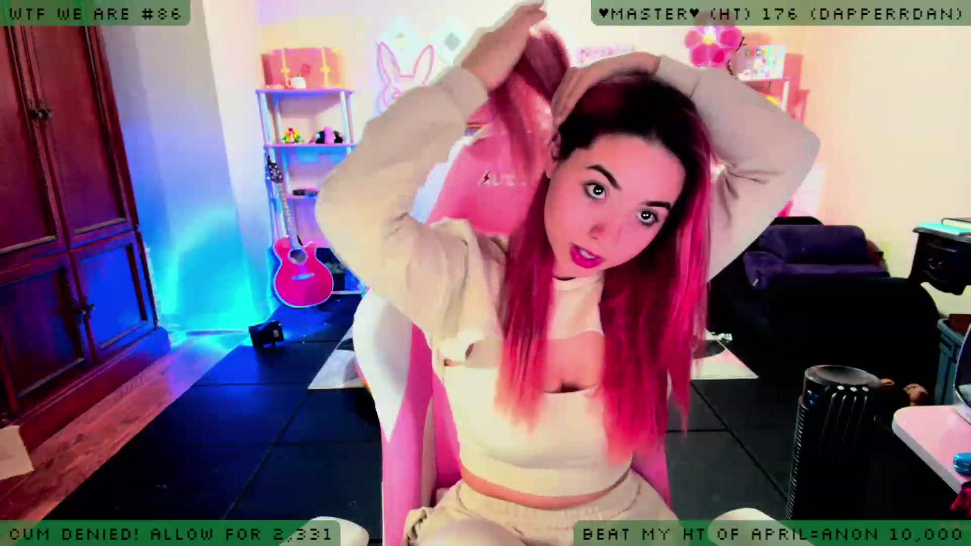 Gallery image thumbnail from JessWhitmore's myfreecams stream on, 04/14/2023, 04:15 image 5 of 20
