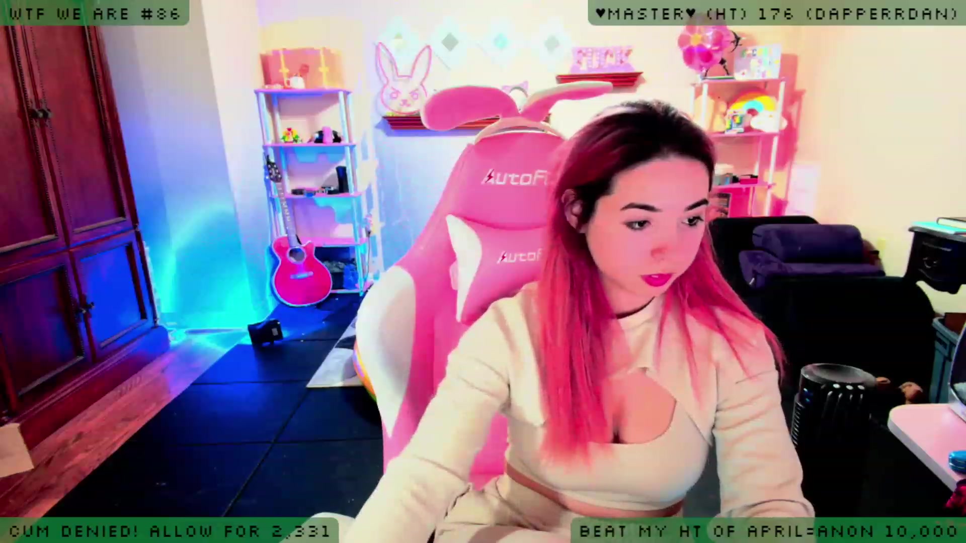 Gallery image thumbnail from JessWhitmore's myfreecams stream on, 04/14/2023, 04:15 image 4 of 20