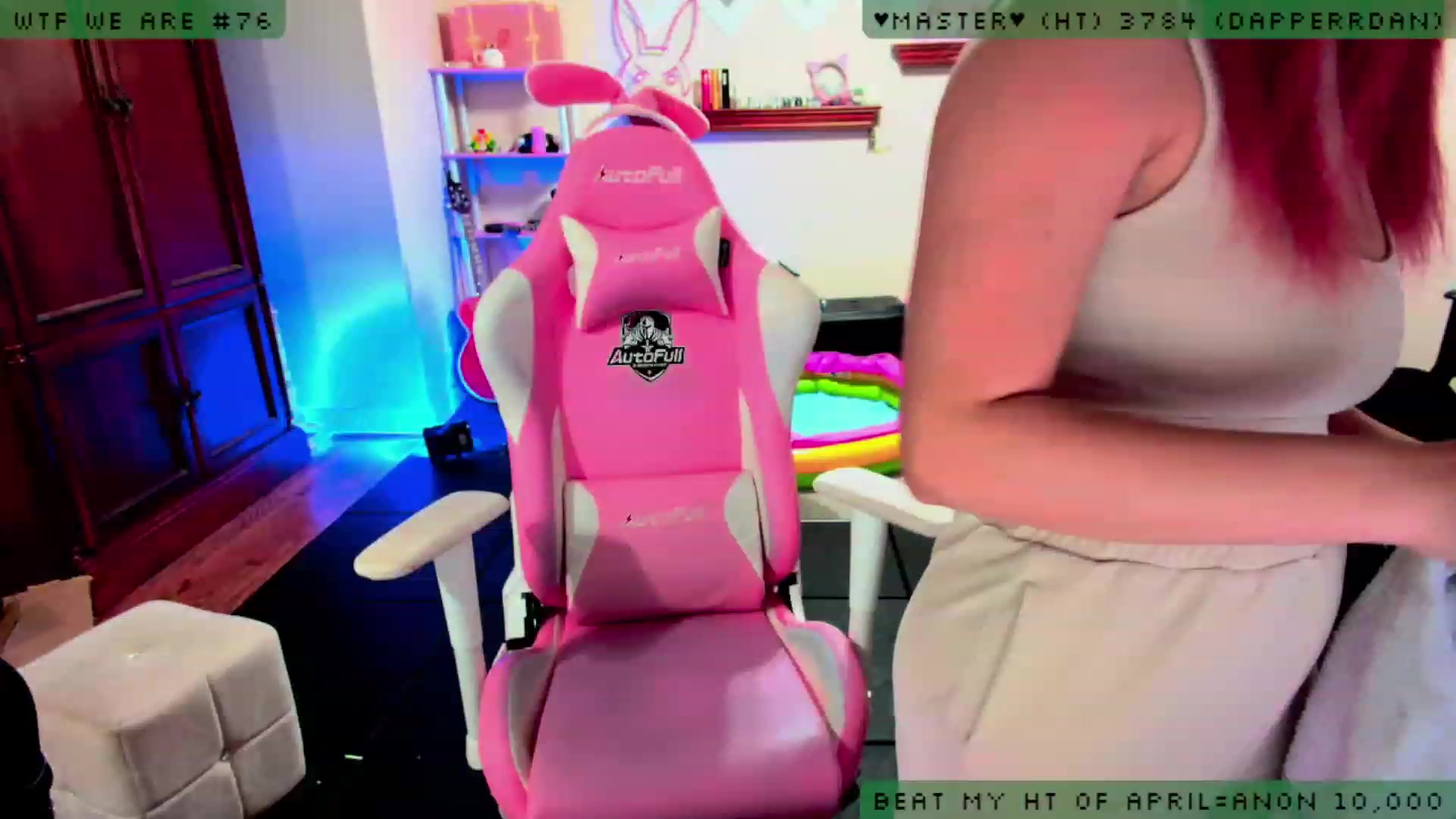 Gallery image thumbnail from JessWhitmore's myfreecams stream on, 04/14/2023, 06:15 image 15 of 20
