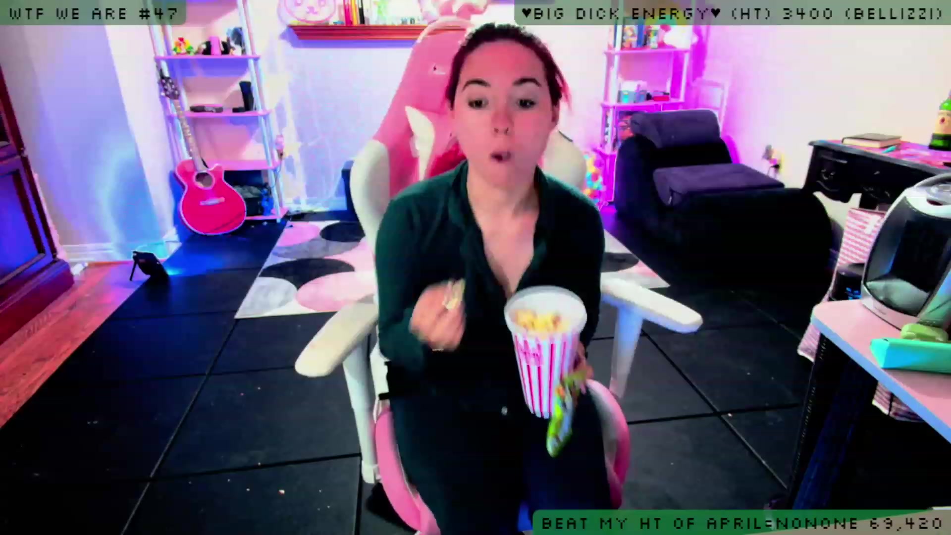 Gallery image thumbnail from JessWhitmore's myfreecams stream on, 04/23/2023, 05:21 image 9 of 20