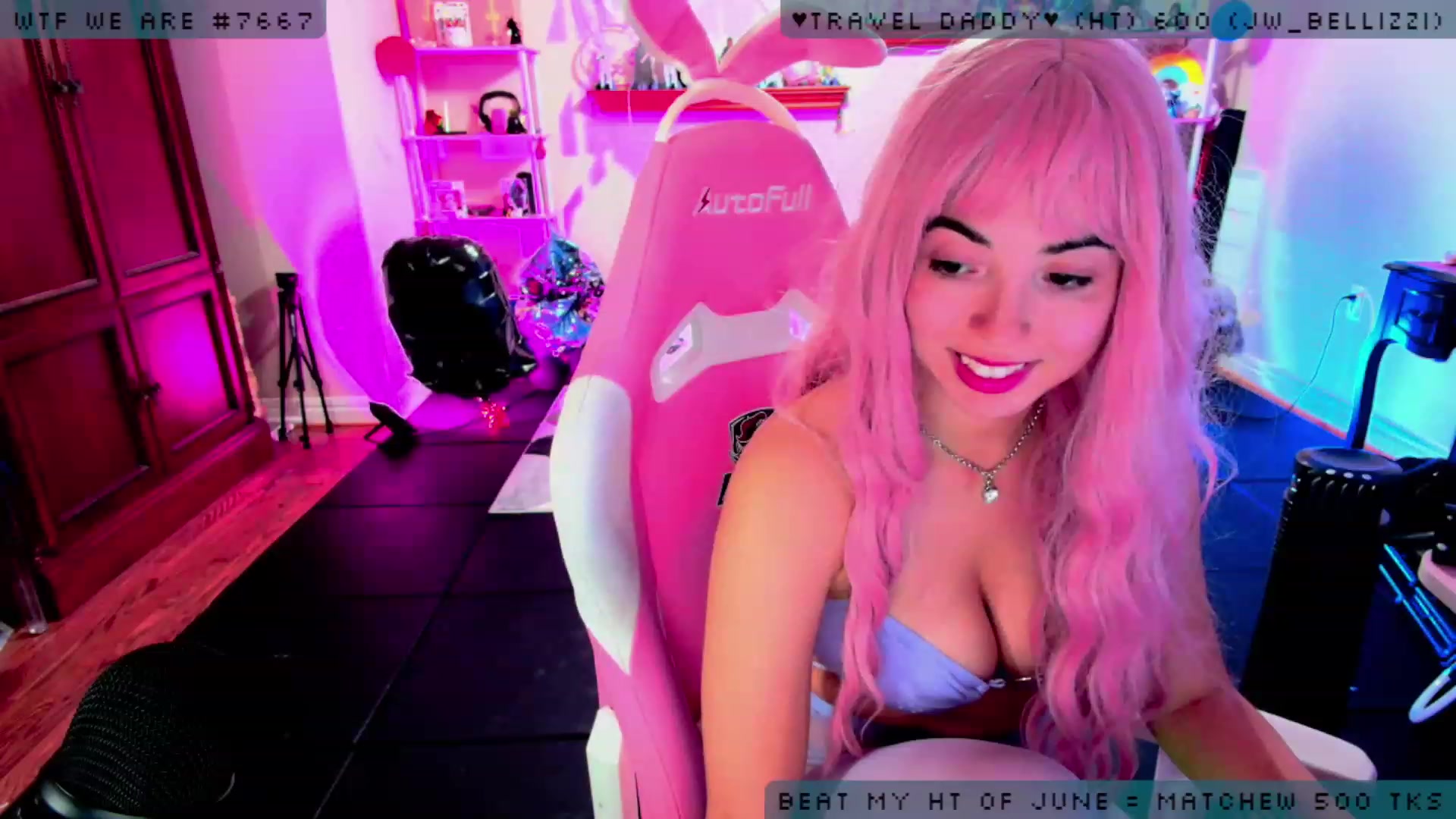 Gallery image thumbnail from JessWhitmore's myfreecams stream on, 06/19/2023, 05:05 image 8 of 20