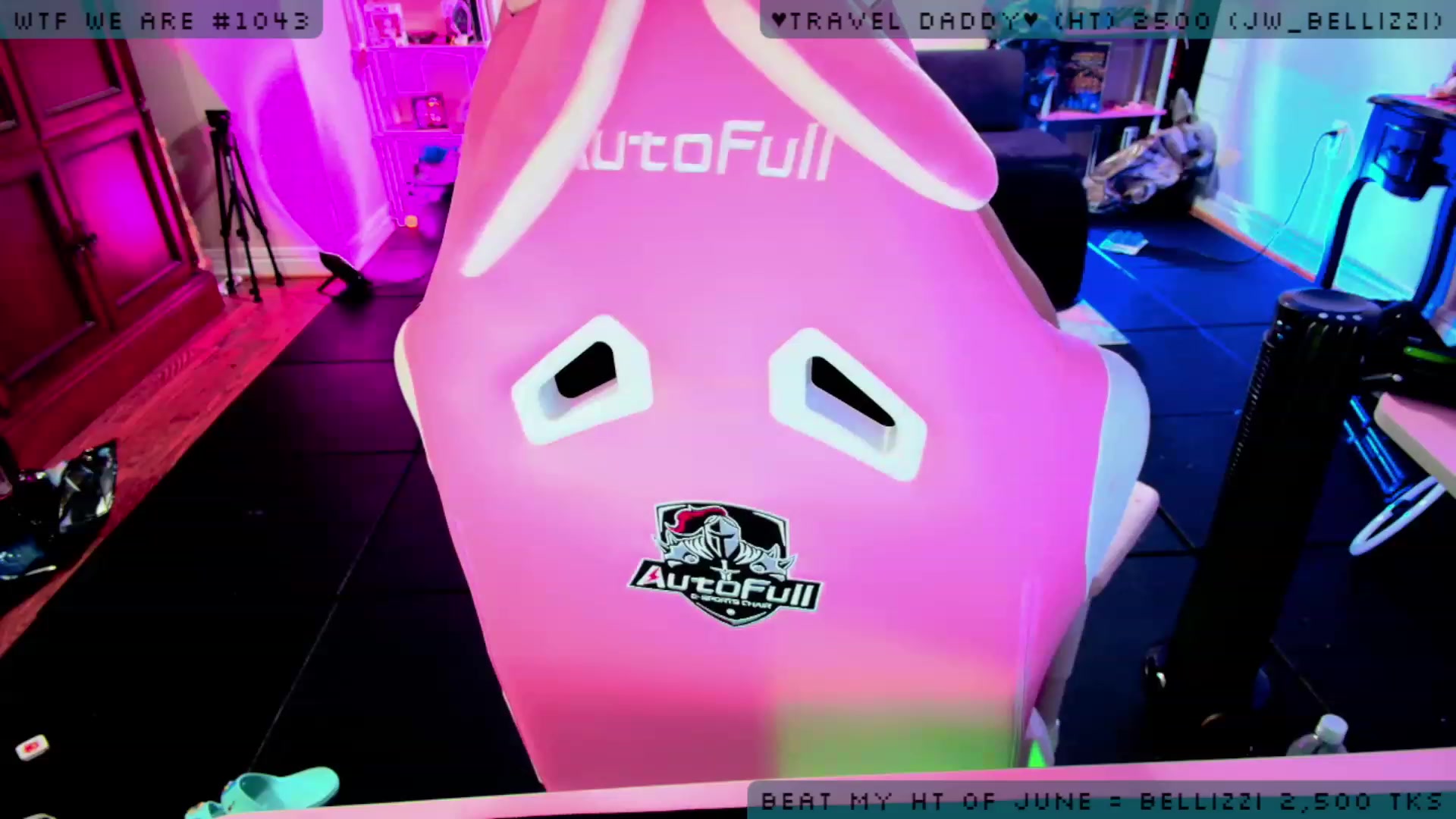 Gallery image thumbnail from JessWhitmore's myfreecams stream on, 06/21/2023, 05:11 image 6 of 20