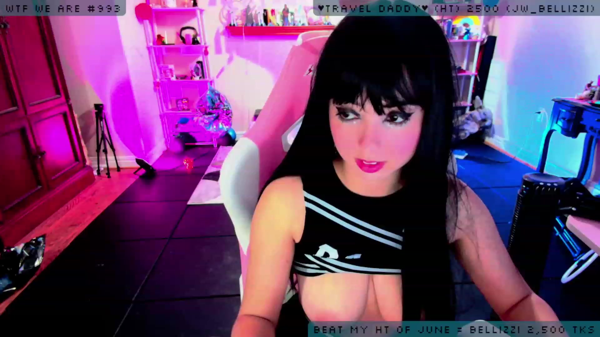 Gallery image thumbnail from JessWhitmore's myfreecams stream on, 06/21/2023, 05:11 image 10 of 20