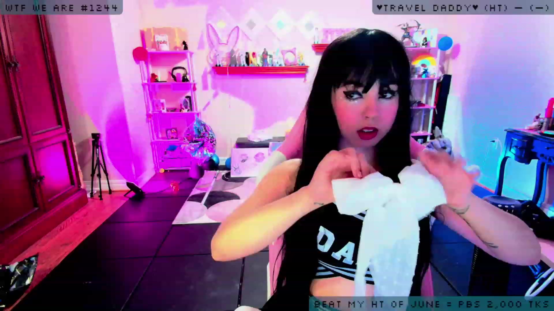 Gallery image thumbnail from JessWhitmore's myfreecams stream on, 06/21/2023, 05:11 image 1 of 20