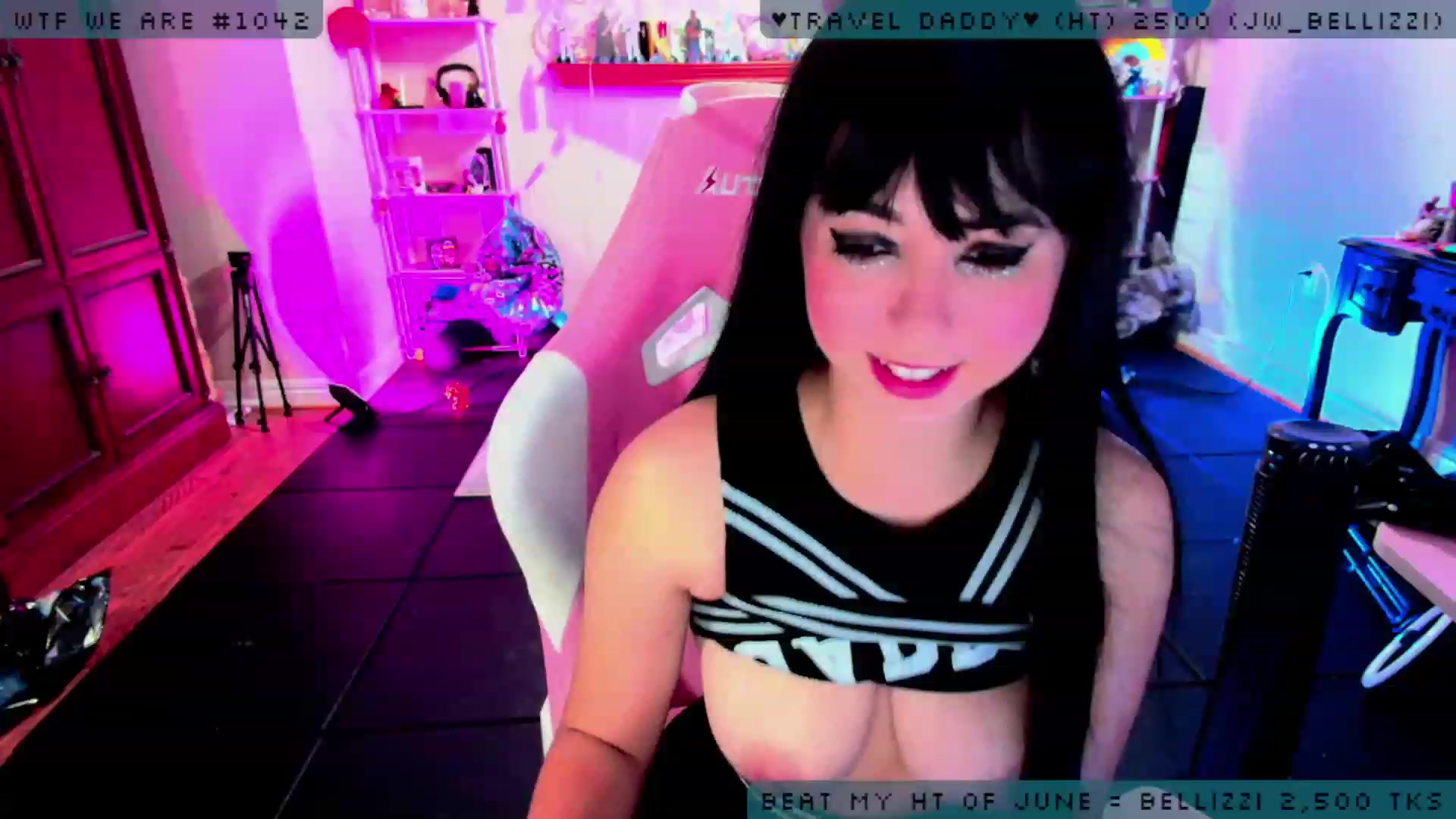 Gallery image thumbnail from JessWhitmore's myfreecams stream on, 06/21/2023, 05:11 image 7 of 20