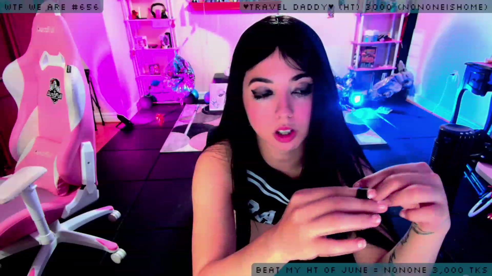 Gallery image thumbnail from JessWhitmore's myfreecams stream on, 06/21/2023, 07:38 image 17 of 20