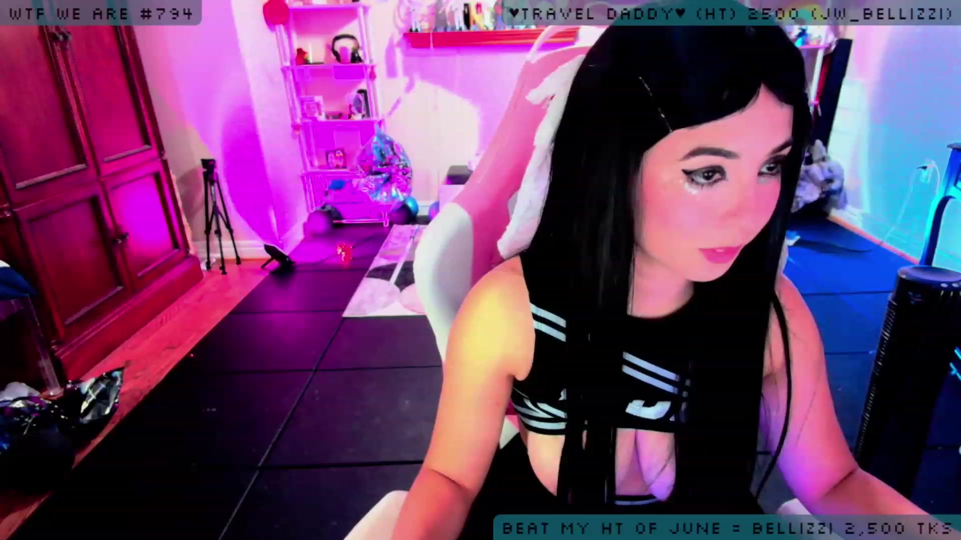 Gallery image thumbnail from JessWhitmore's myfreecams stream on, 06/21/2023, 07:38 image 8 of 20