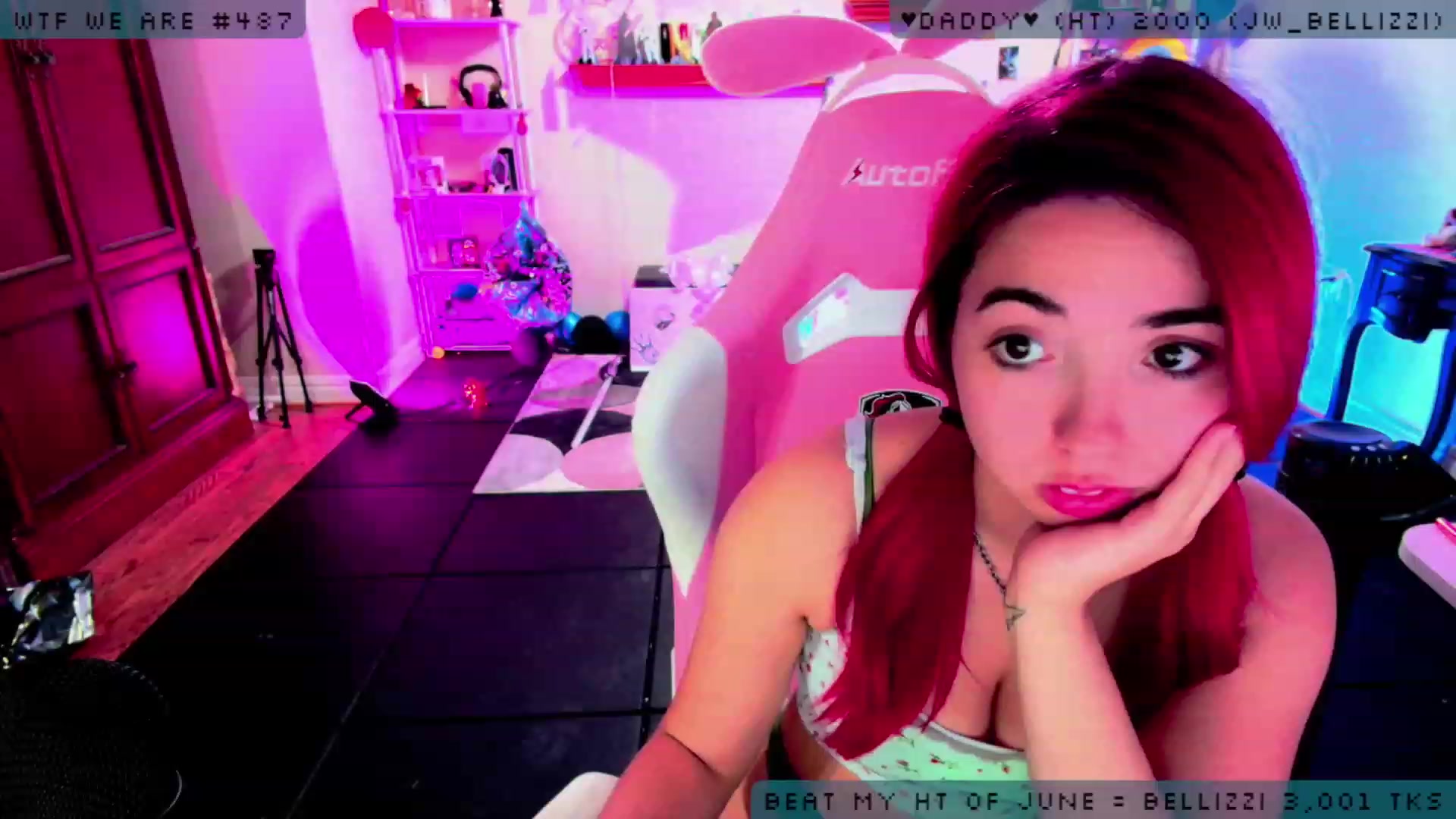 Gallery image thumbnail from JessWhitmore's myfreecams stream on, 06/26/2023, 04:27 image 16 of 20