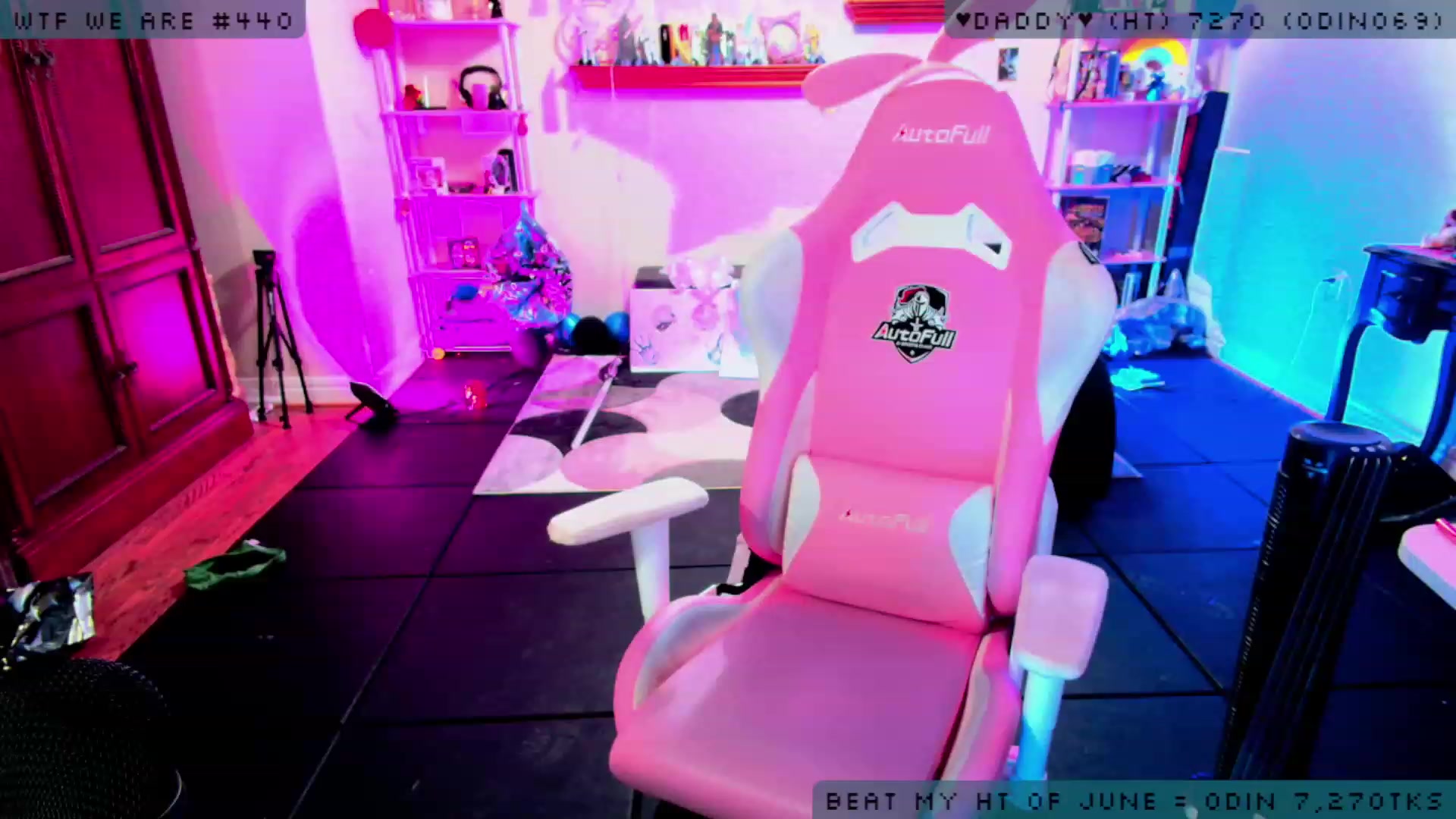 Gallery image thumbnail from JessWhitmore's myfreecams stream on, 06/26/2023, 05:02 image 12 of 20