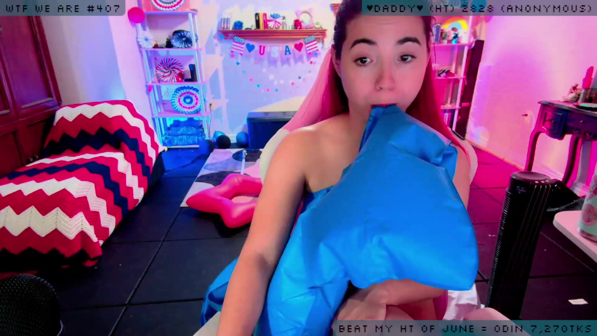 Gallery image thumbnail from JessWhitmore's myfreecams stream on, 06/29/2023, 07:02 image 12 of 20