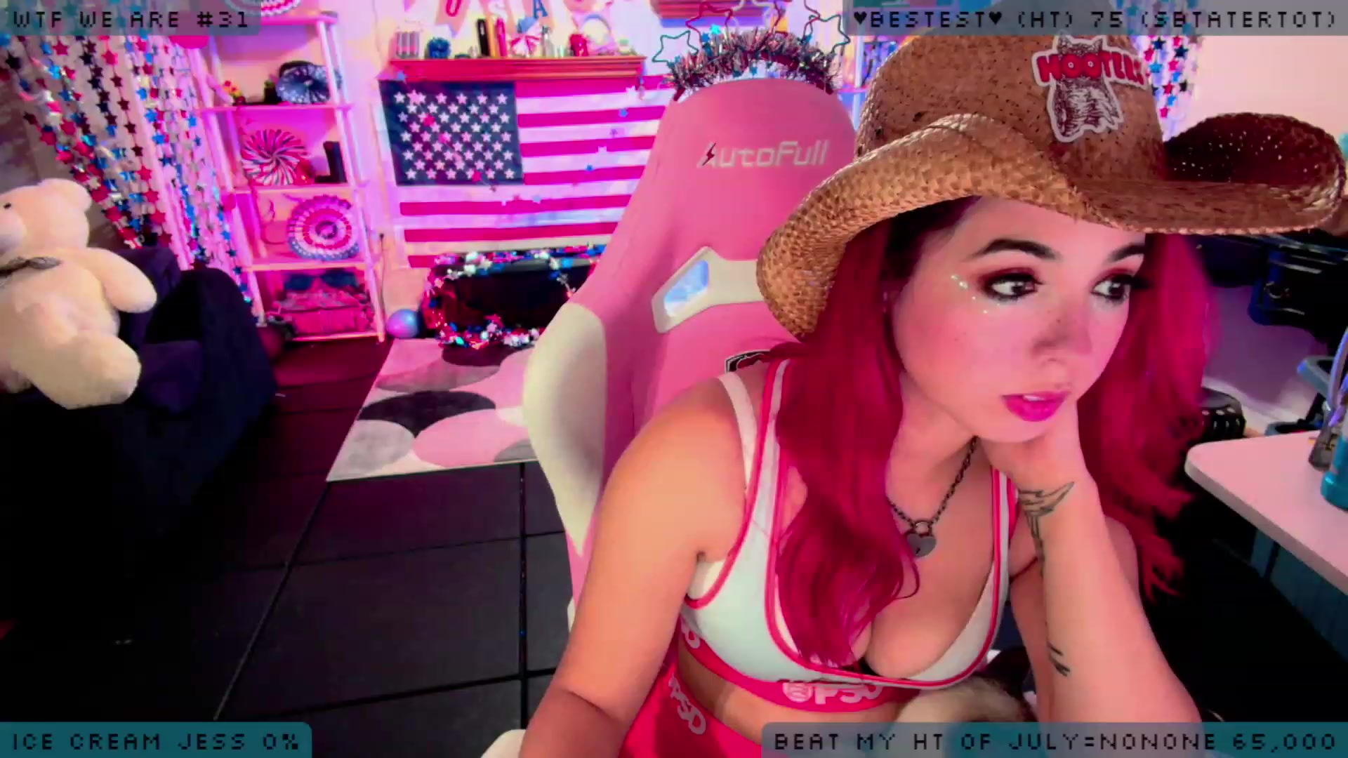 Gallery image thumbnail from JessWhitmore's myfreecams stream on, 07/17/2023, 05:25 image 10 of 20