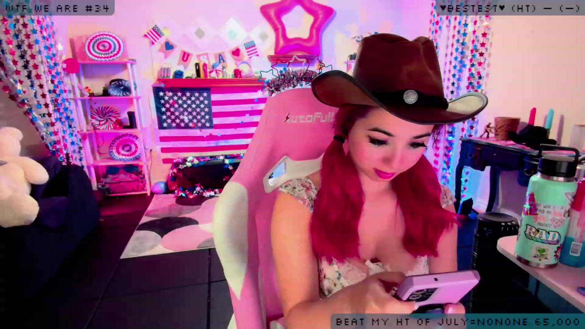 Gallery image thumbnail from JessWhitmore's myfreecams stream on, 07/18/2023, 04:10 image 3 of 20