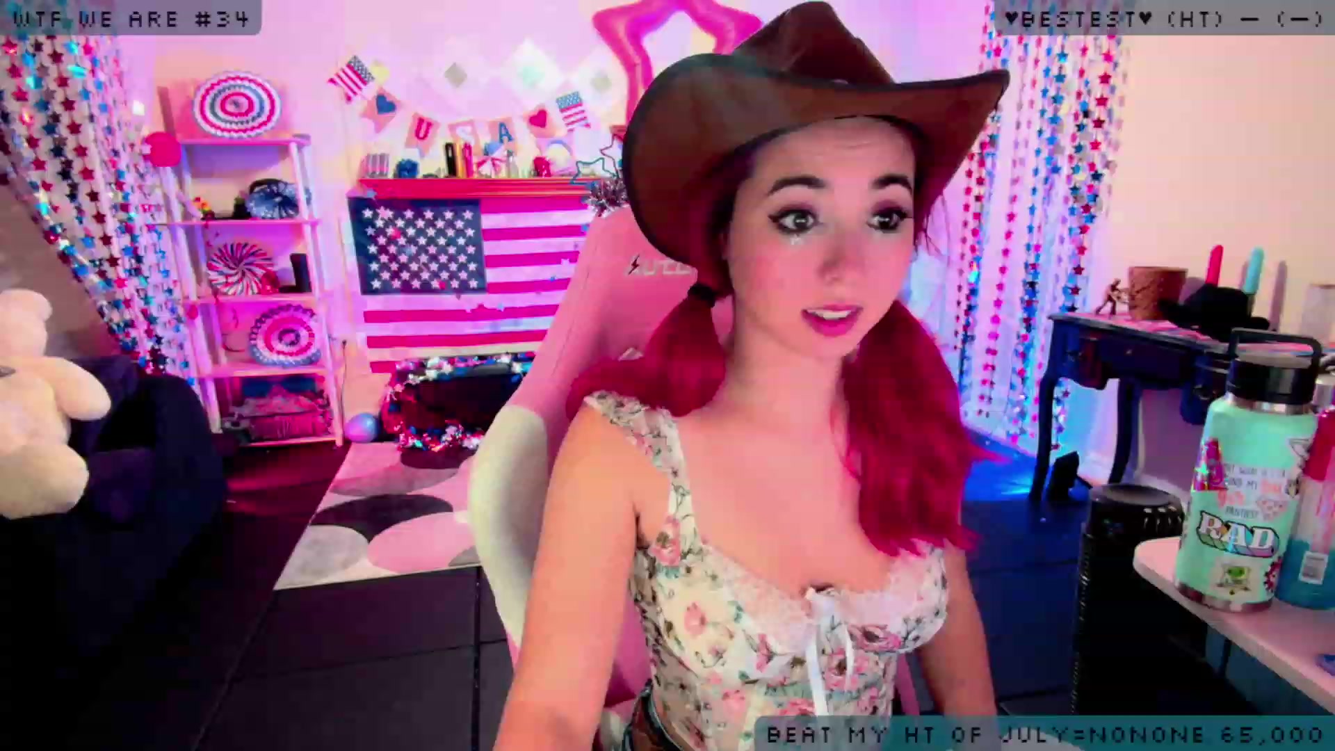 Gallery image thumbnail from JessWhitmore's myfreecams stream on, 07/18/2023, 04:10 image 2 of 20