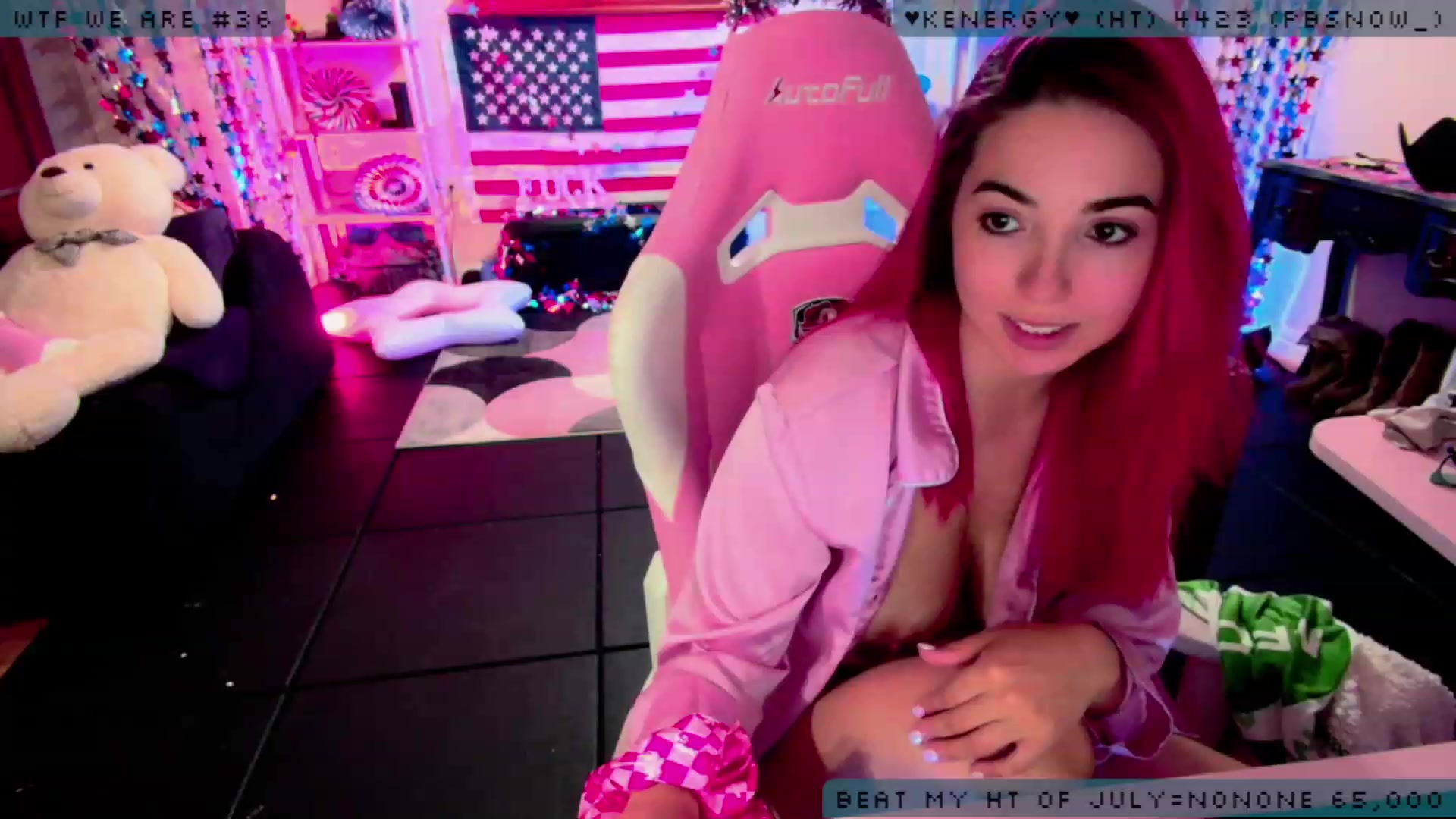 Gallery image thumbnail from JessWhitmore's myfreecams stream on, 07/21/2023, 08:51 image 13 of 20
