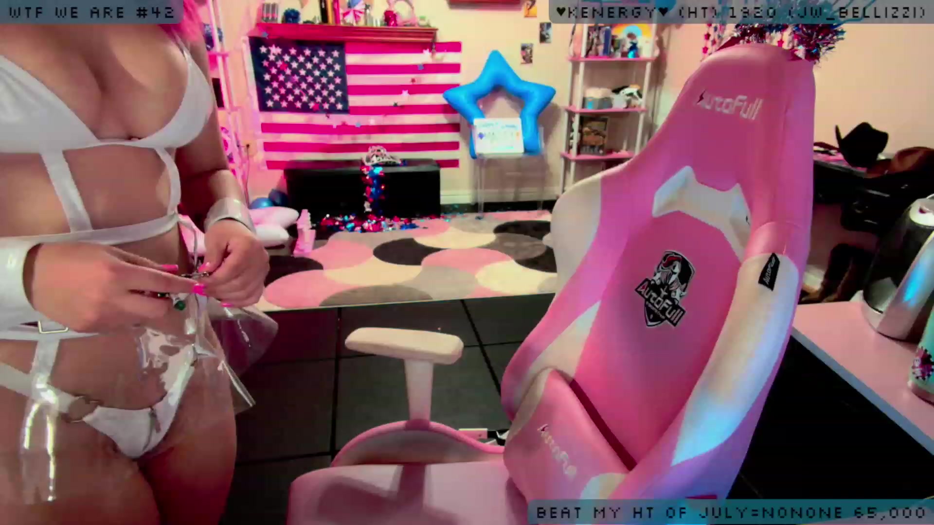 Gallery image thumbnail from JessWhitmore's myfreecams stream on, 07/29/2023, 04:52 image 13 of 20