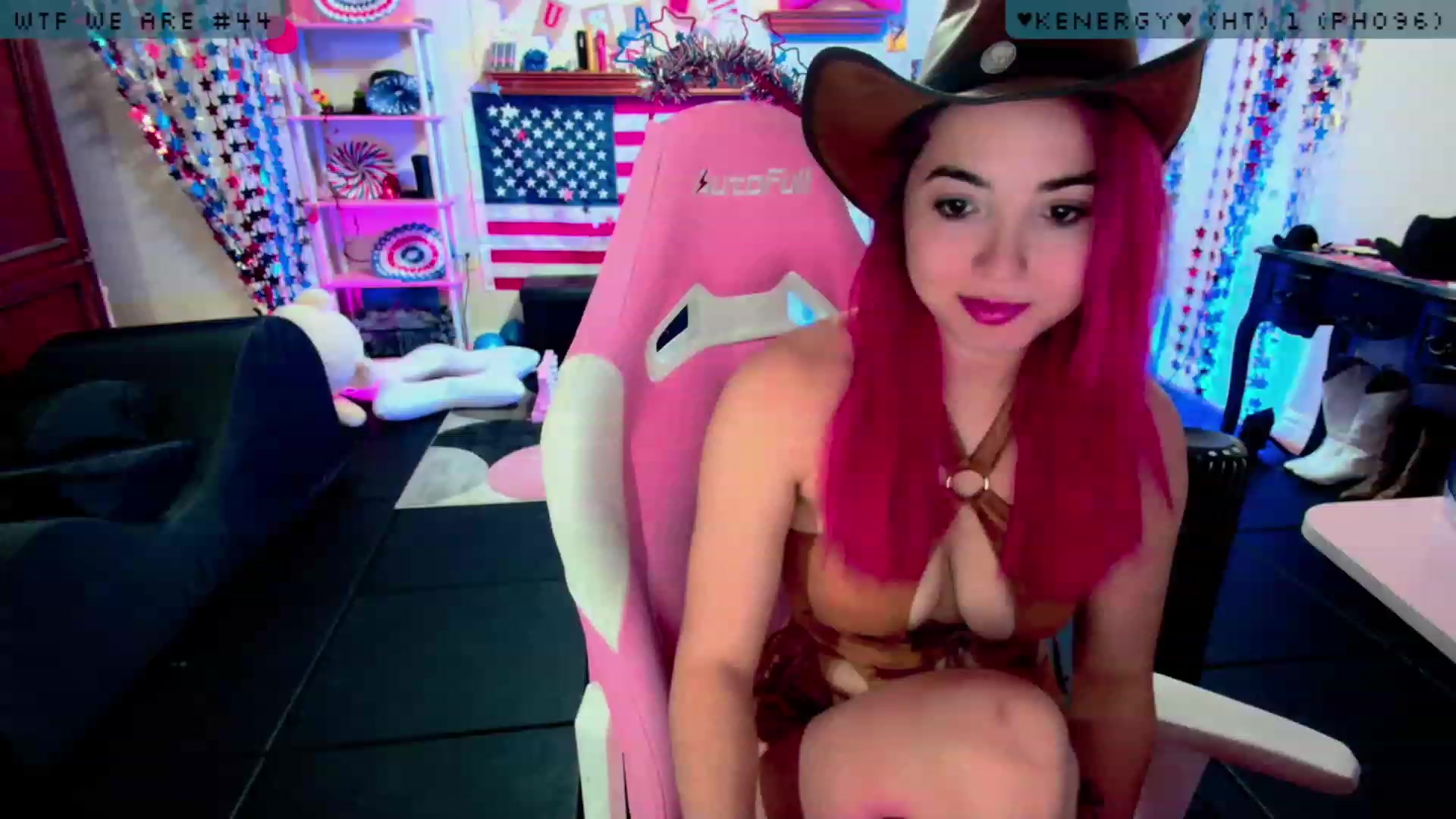 Gallery image thumbnail from JessWhitmore's myfreecams stream on, 08/01/2023, 04:26 image 18 of 20
