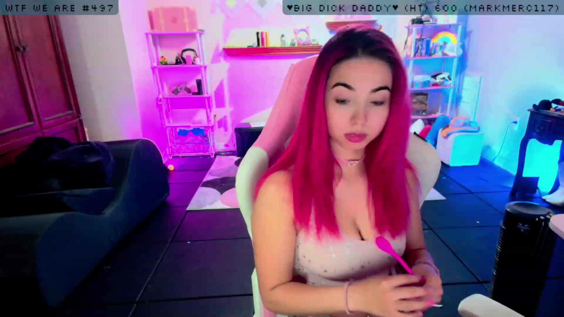Gallery image thumbnail from JessWhitmore's myfreecams stream on, 08/03/2023, 05:43 image 20 of 20