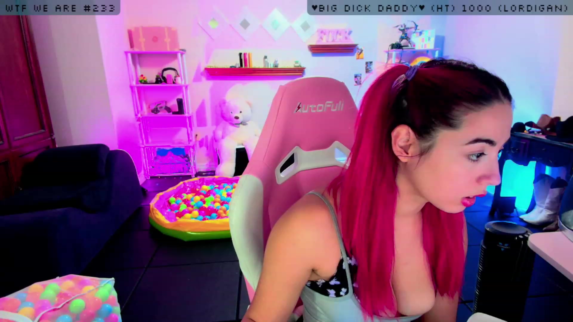 Gallery image thumbnail from JessWhitmore's myfreecams stream on, 08/04/2023, 05:03 image 9 of 20