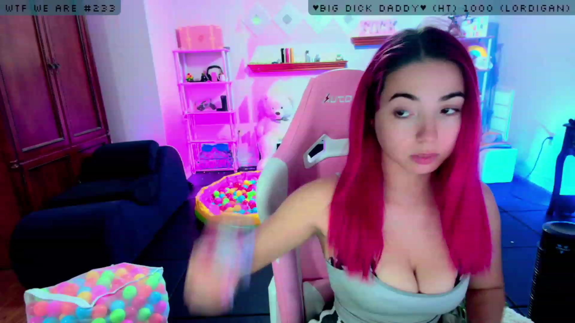 Gallery image thumbnail from JessWhitmore's myfreecams stream on, 08/04/2023, 05:03 image 4 of 20