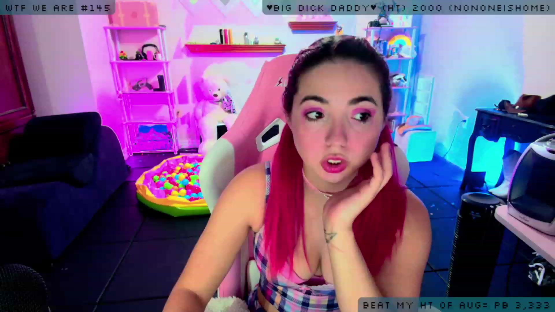 Gallery image thumbnail from JessWhitmore's myfreecams stream on, 08/07/2023, 06:48 image 5 of 20
