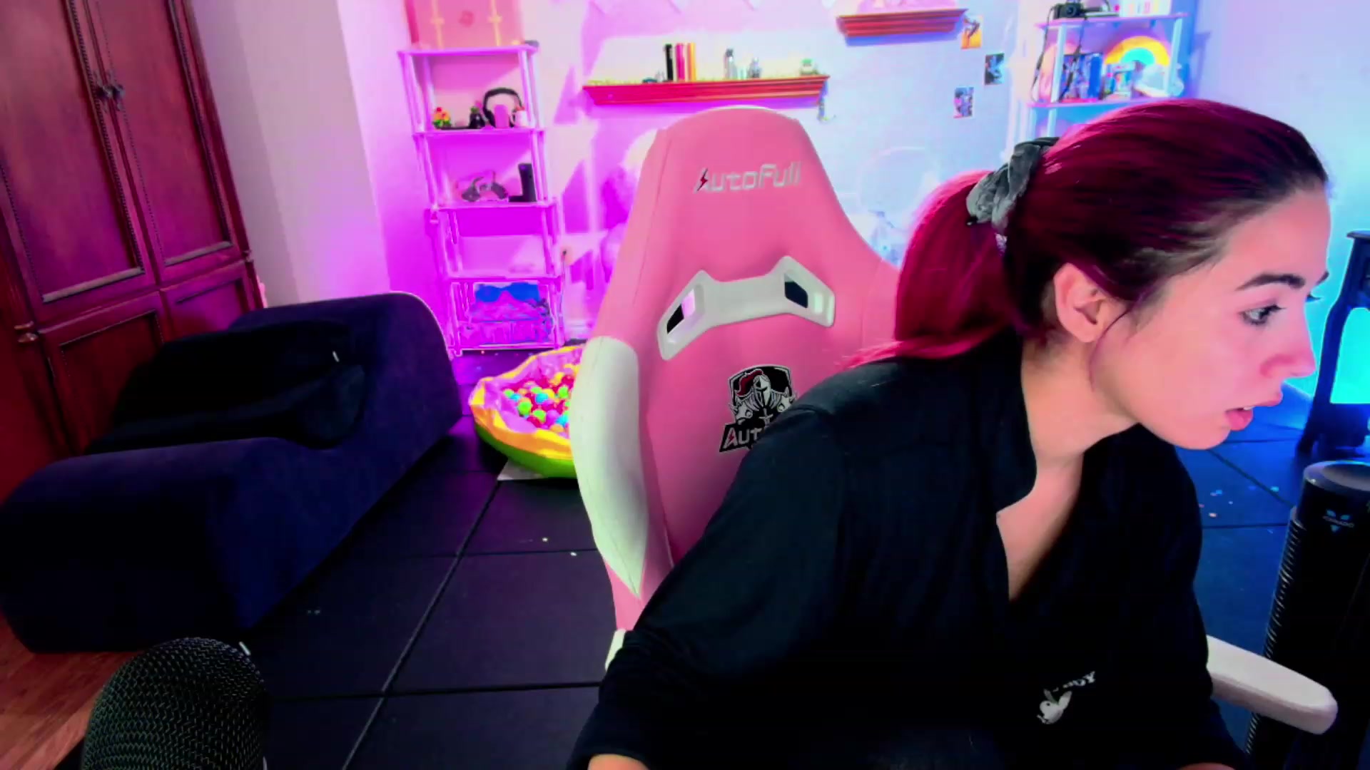 Gallery image thumbnail from JessWhitmore's myfreecams stream on, 08/07/2023, 08:20 image 19 of 20