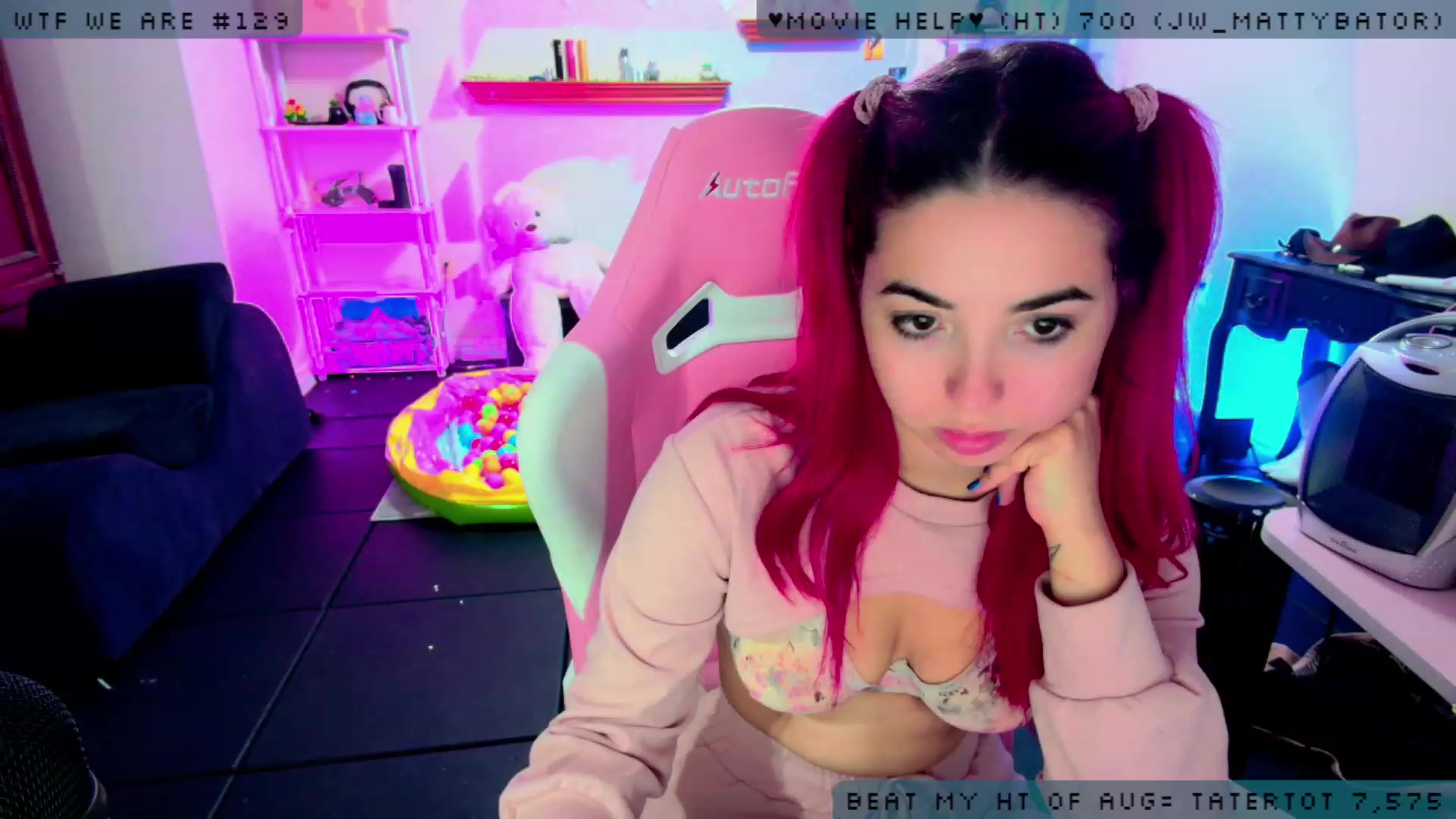 Gallery image thumbnail from JessWhitmore's myfreecams stream on, 08/17/2023, 03:45 image 20 of 20