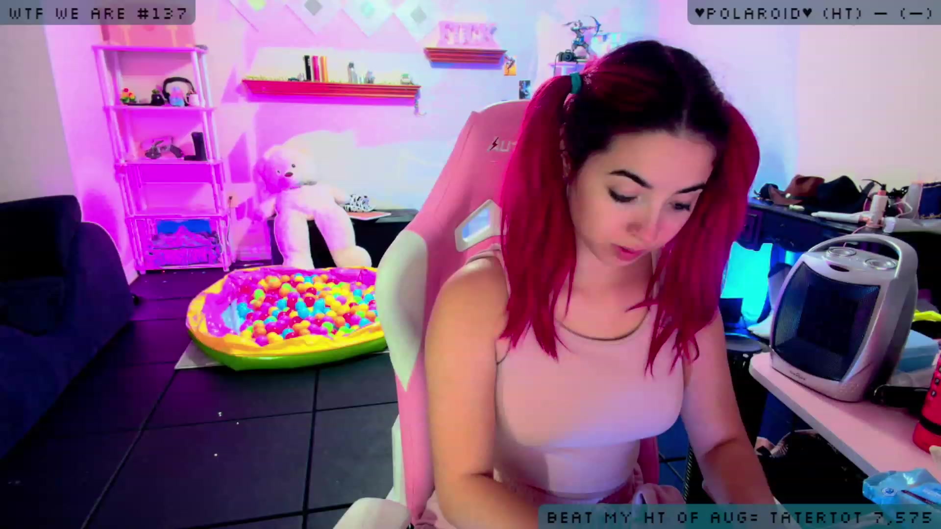 Gallery image thumbnail from JessWhitmore's myfreecams stream on, 08/17/2023, 03:45 image 1 of 20