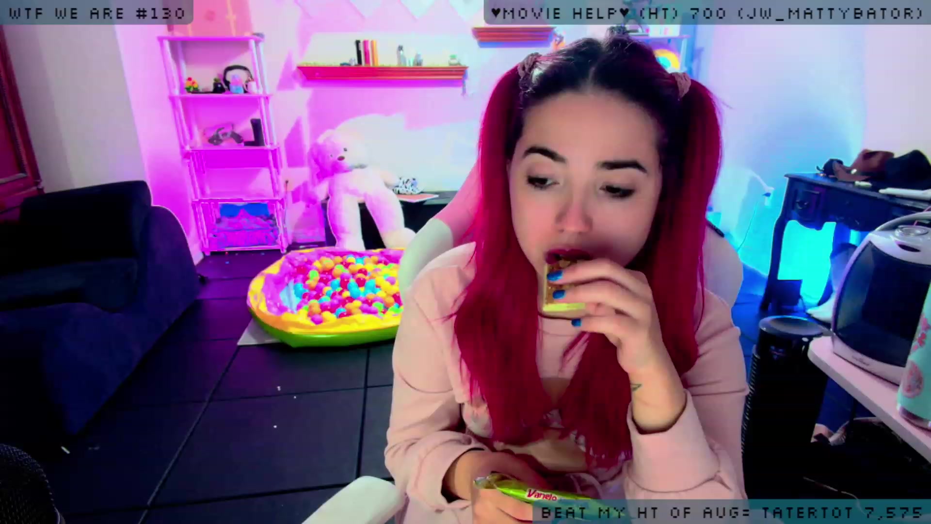 Gallery image thumbnail from JessWhitmore's myfreecams stream on, 08/17/2023, 07:45 image 2 of 20