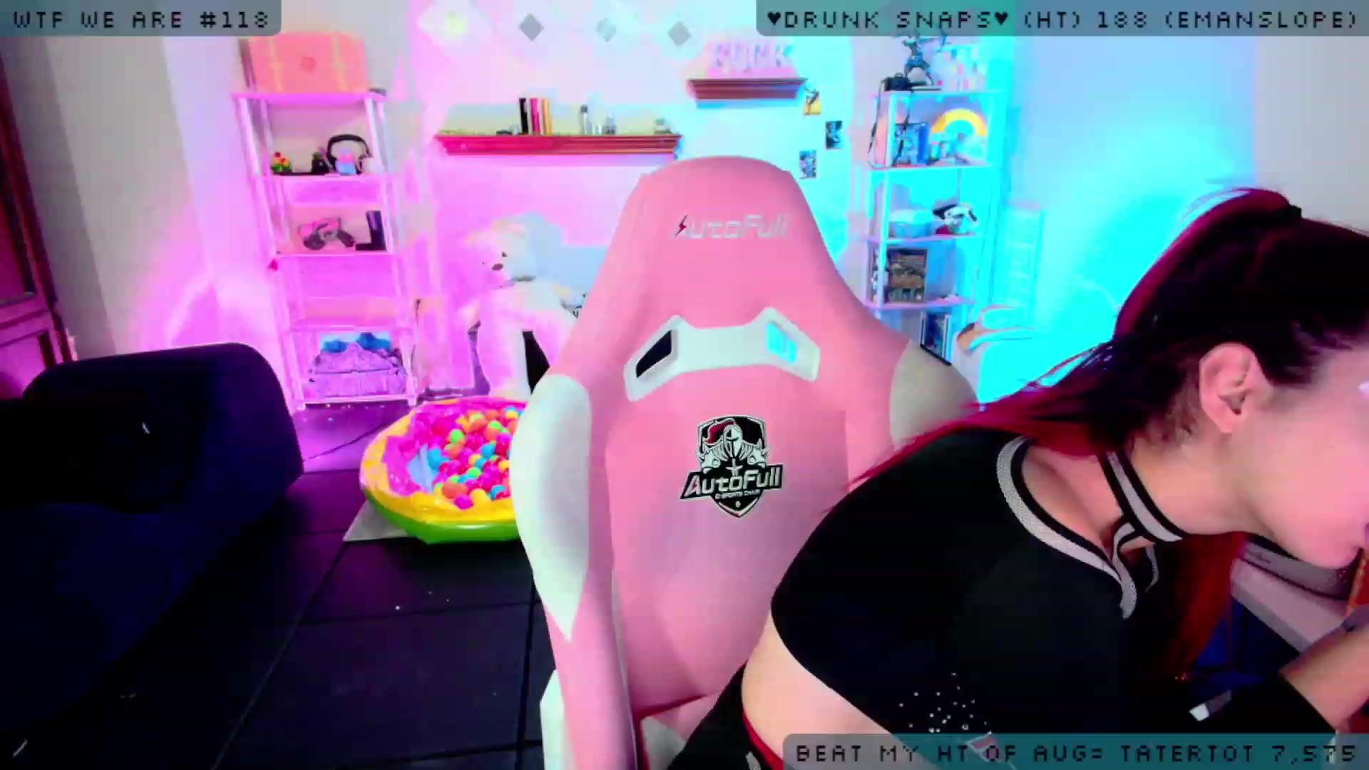 Gallery image thumbnail from JessWhitmore's myfreecams stream on, 08/19/2023, 03:24 image 5 of 20