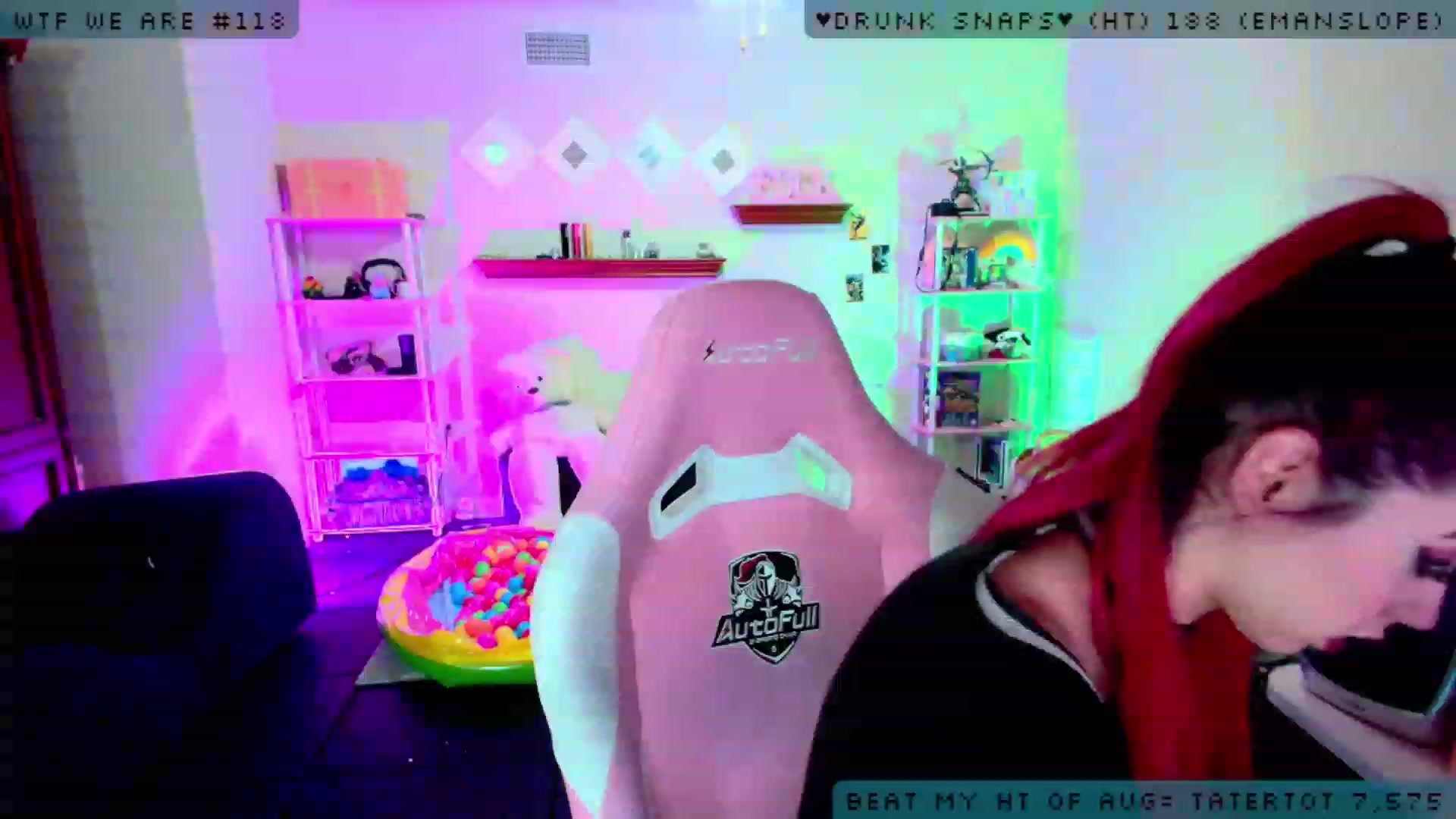 Gallery image thumbnail from JessWhitmore's myfreecams stream on, 08/19/2023, 03:24 image 13 of 20