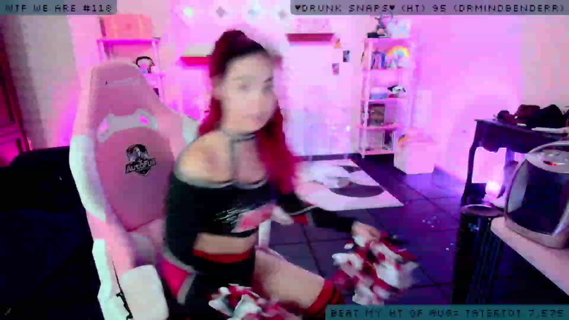 Gallery image thumbnail from JessWhitmore's myfreecams stream on, 08/19/2023, 03:24 image 1 of 20