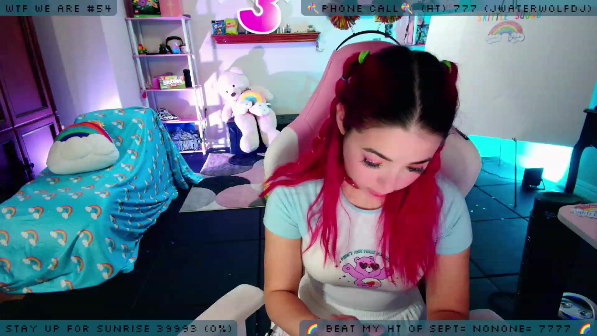 Gallery image thumbnail from JessWhitmore's myfreecams stream on, 09/04/2023, 02:25 image 12 of 20