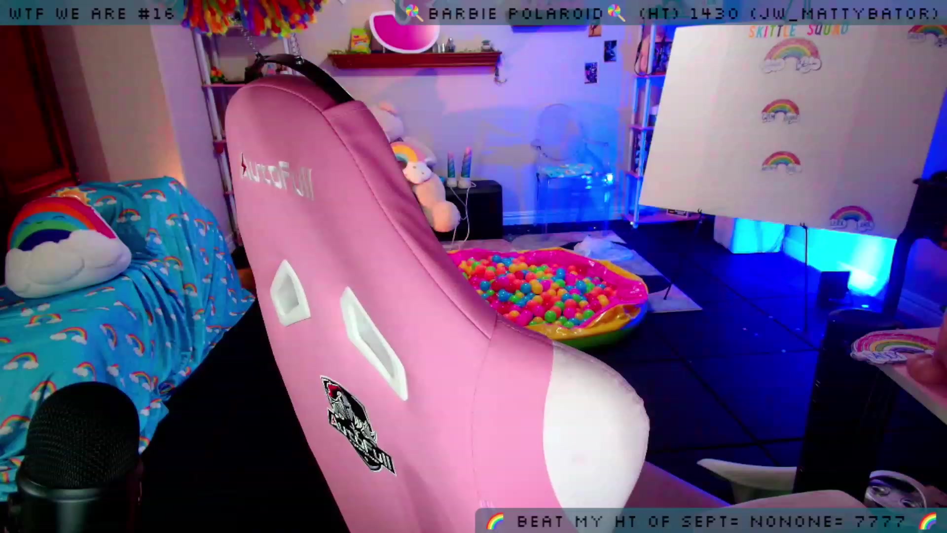 Gallery image thumbnail from JessWhitmore's myfreecams stream on, 09/07/2023, 06:52 image 4 of 20