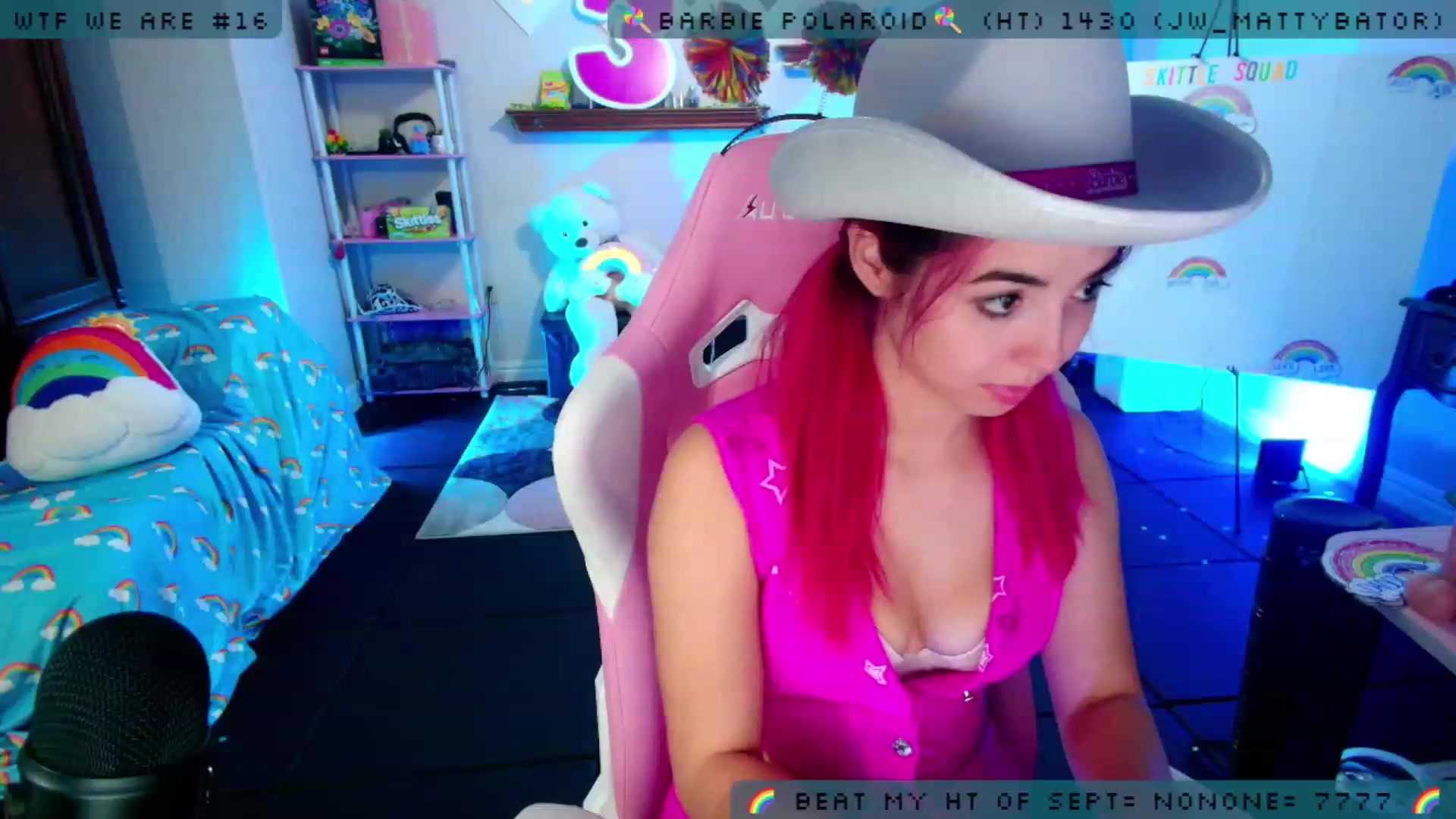 Gallery image thumbnail from JessWhitmore's myfreecams stream on, 09/07/2023, 06:52 image 16 of 20