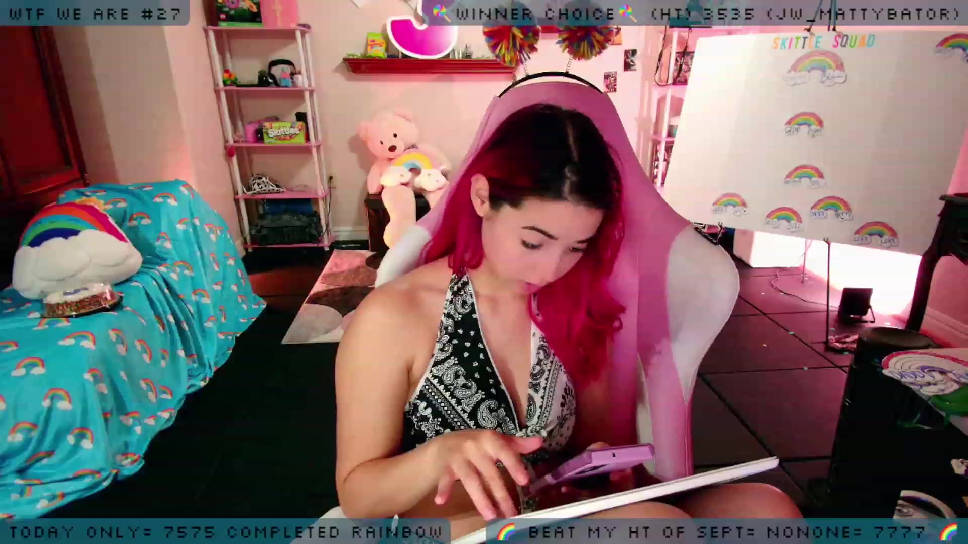 Gallery image thumbnail from JessWhitmore's myfreecams stream on, 09/11/2023, 05:40 image 3 of 20