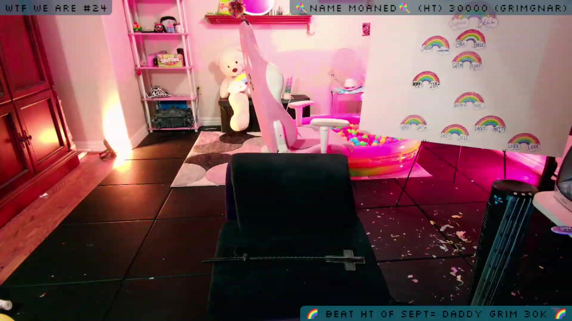 Gallery image thumbnail from JessWhitmore's myfreecams stream on, 09/16/2023, 05:29 image 13 of 20