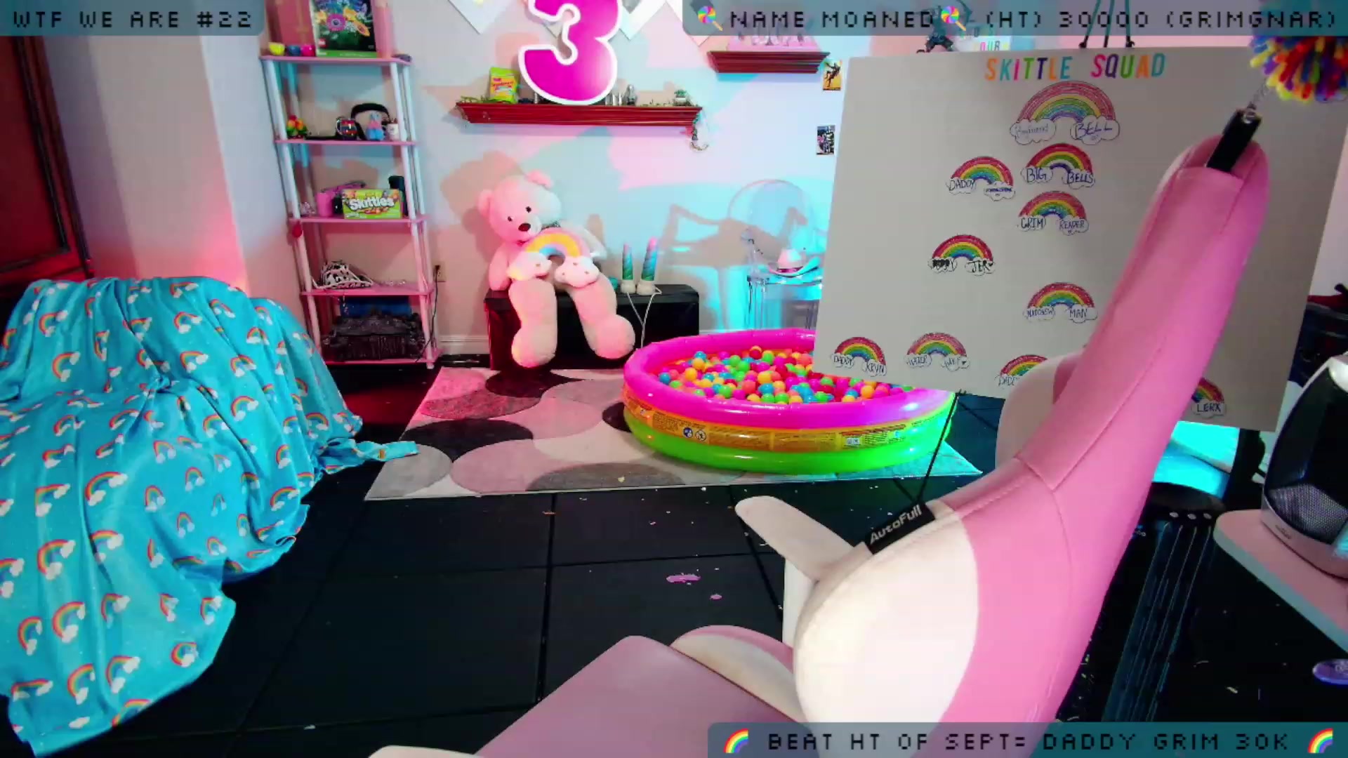 Gallery image thumbnail from JessWhitmore's myfreecams stream on, 09/16/2023, 07:31 image 9 of 20