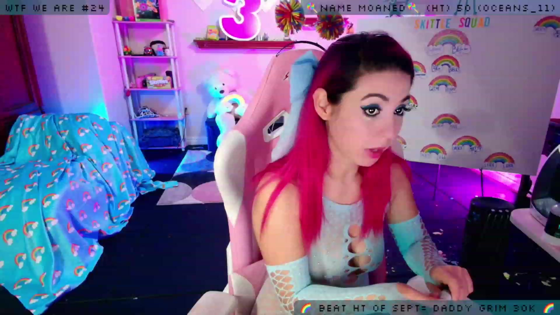 Gallery image thumbnail from JessWhitmore's myfreecams stream on, 09/17/2023, 02:48 image 6 of 20
