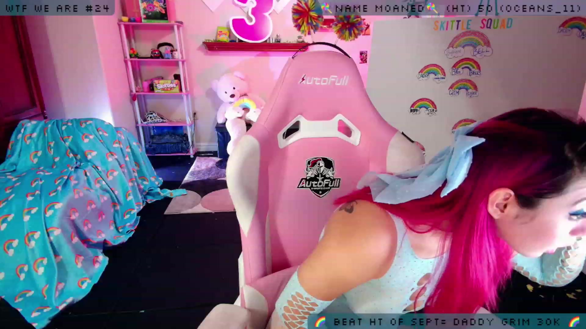 Gallery image thumbnail from JessWhitmore's myfreecams stream on, 09/17/2023, 02:48 image 1 of 20