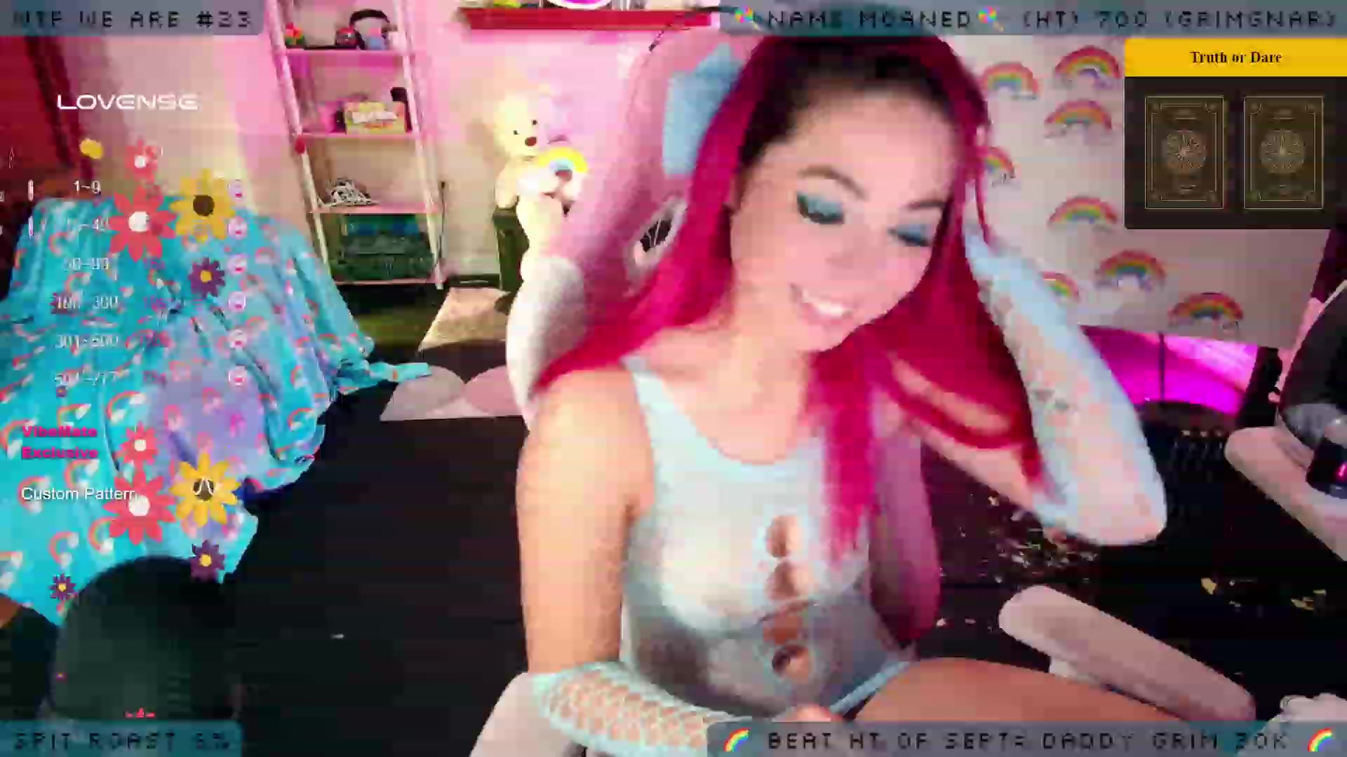 Gallery image thumbnail from JessWhitmore's myfreecams stream on, 09/17/2023, 04:07 image 16 of 20